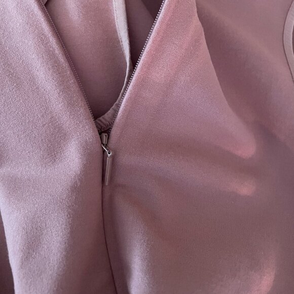 Beautiful BABATON Fitted Midi Dress: Size XS/S - Picture 9 of 11